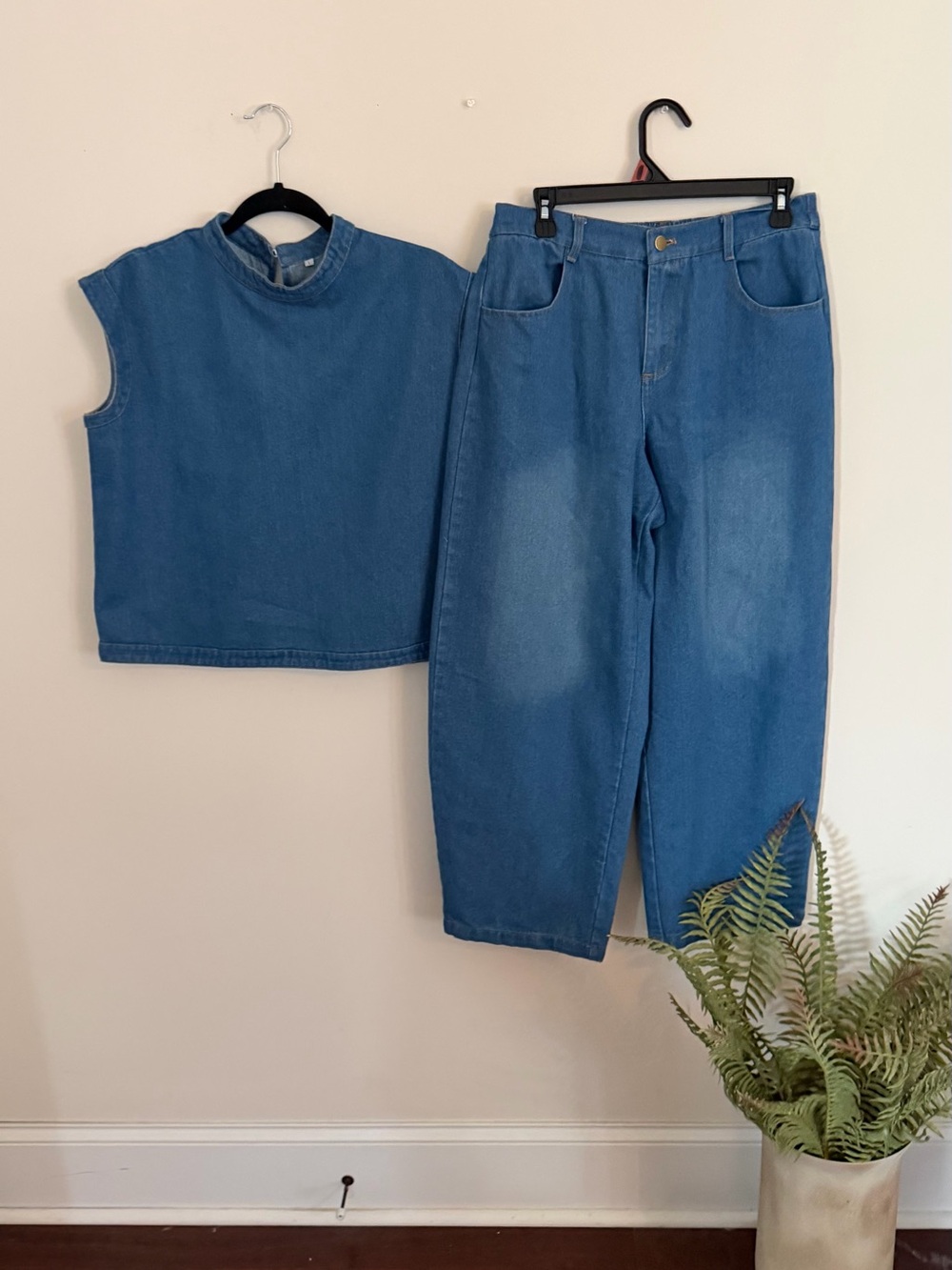 Women’s Blue Denim High-Waist Jeans